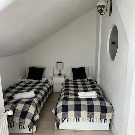 Apartmán Chillout 4 Bedrooms *