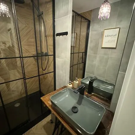 Chillout 4 Bedrooms Lägenhet Warszawa