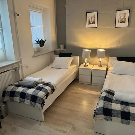 Apartment Chillout 4 Bedrooms Warschau